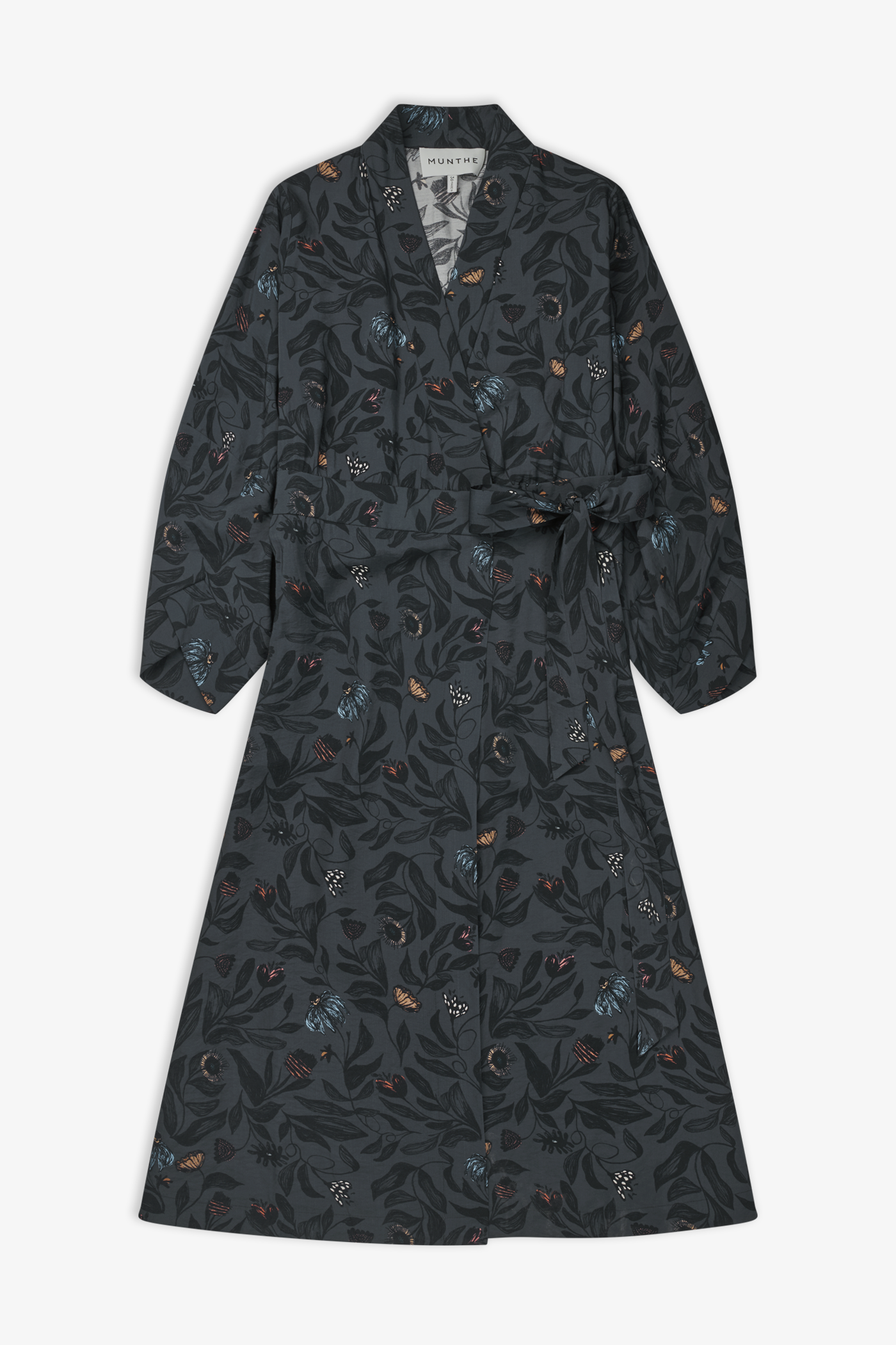 MUNTHE | Gitalu Charcoal