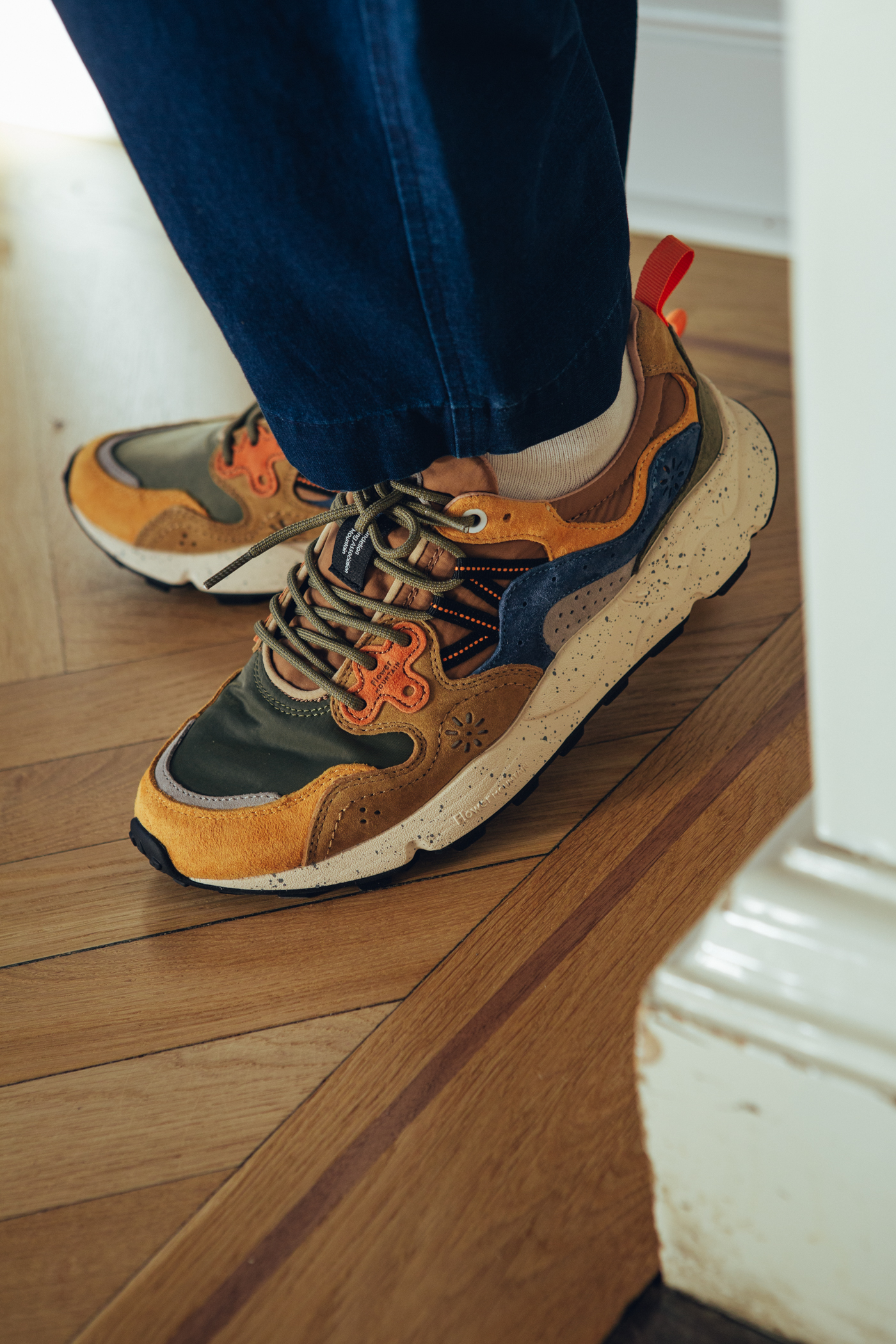 Flower Mountain | Yamano 3 Uni Yellow