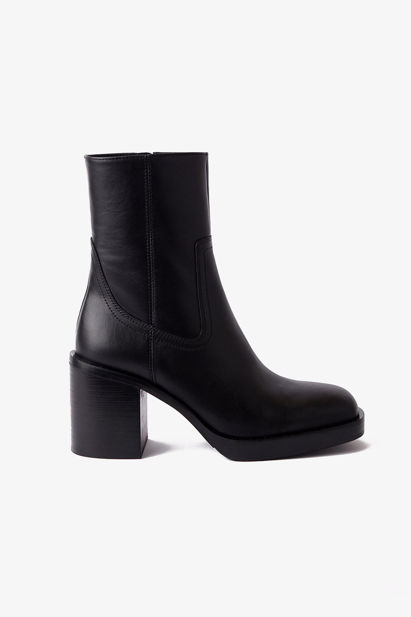 Blankens | The Milou Black